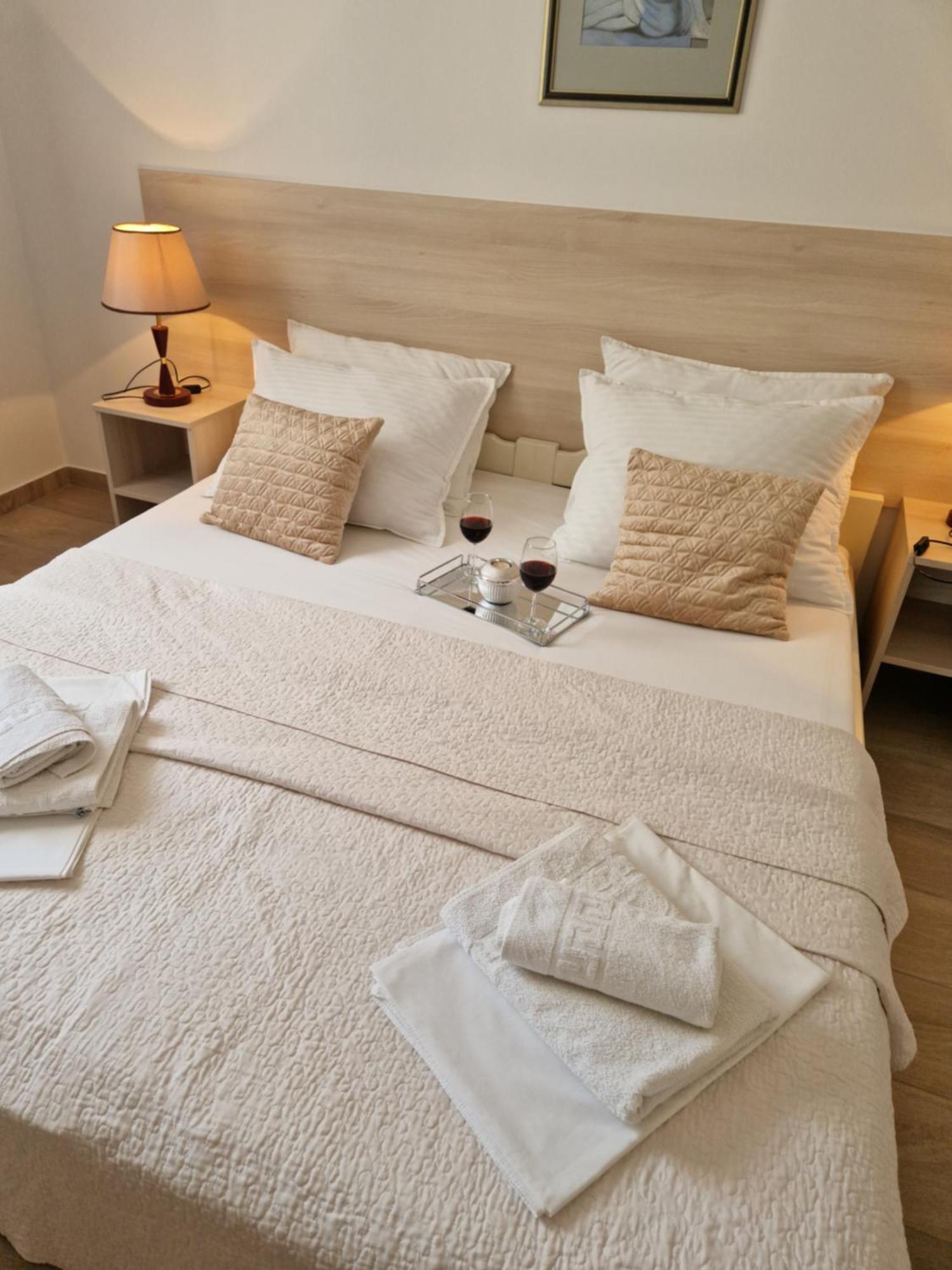 באסקה וודה Apartments Saric מראה חיצוני תמונה